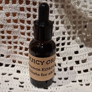 🍊3/$5 Juicy Orange